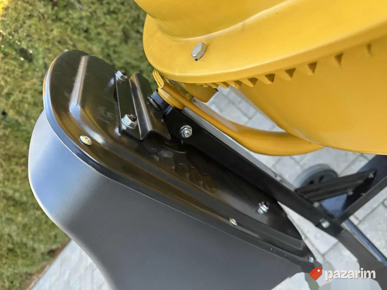 Mesalica za beton 140L - Made in France 3