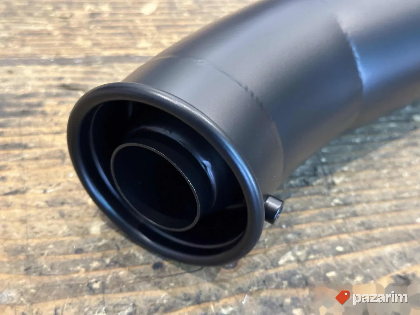 Auspuh Cafe Racer - Akrapovic GP 3