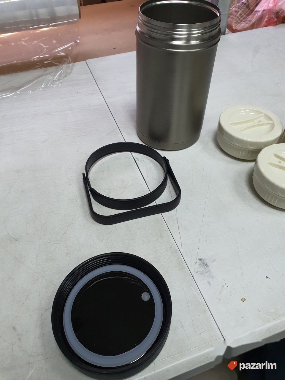 Vakum Posuda za Hranu 1.5L Nerdjajuci Celik+ Plastika-Isoste 6