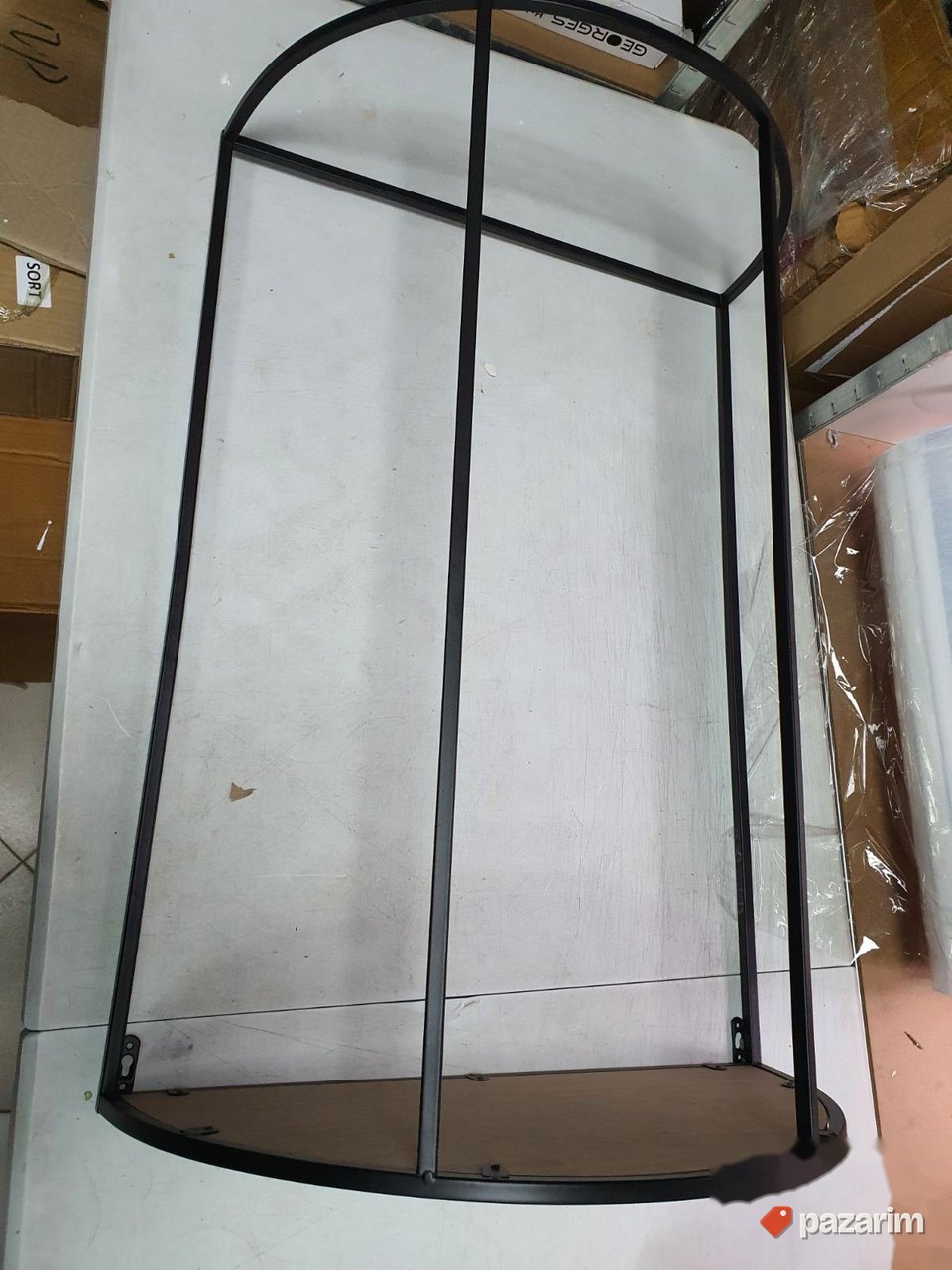 Polukruzni Stocic Polica 75x52.5x26.5-LIFA LIVING 8
