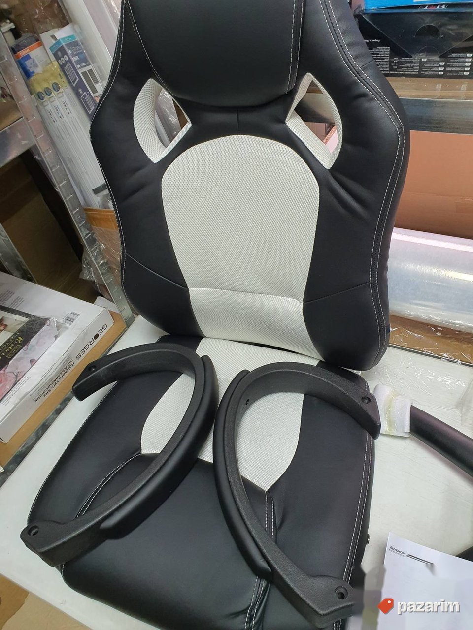 Kancelarijska Stolica do 150kg (Crno-Bela) OBG56BW-Songmics 6