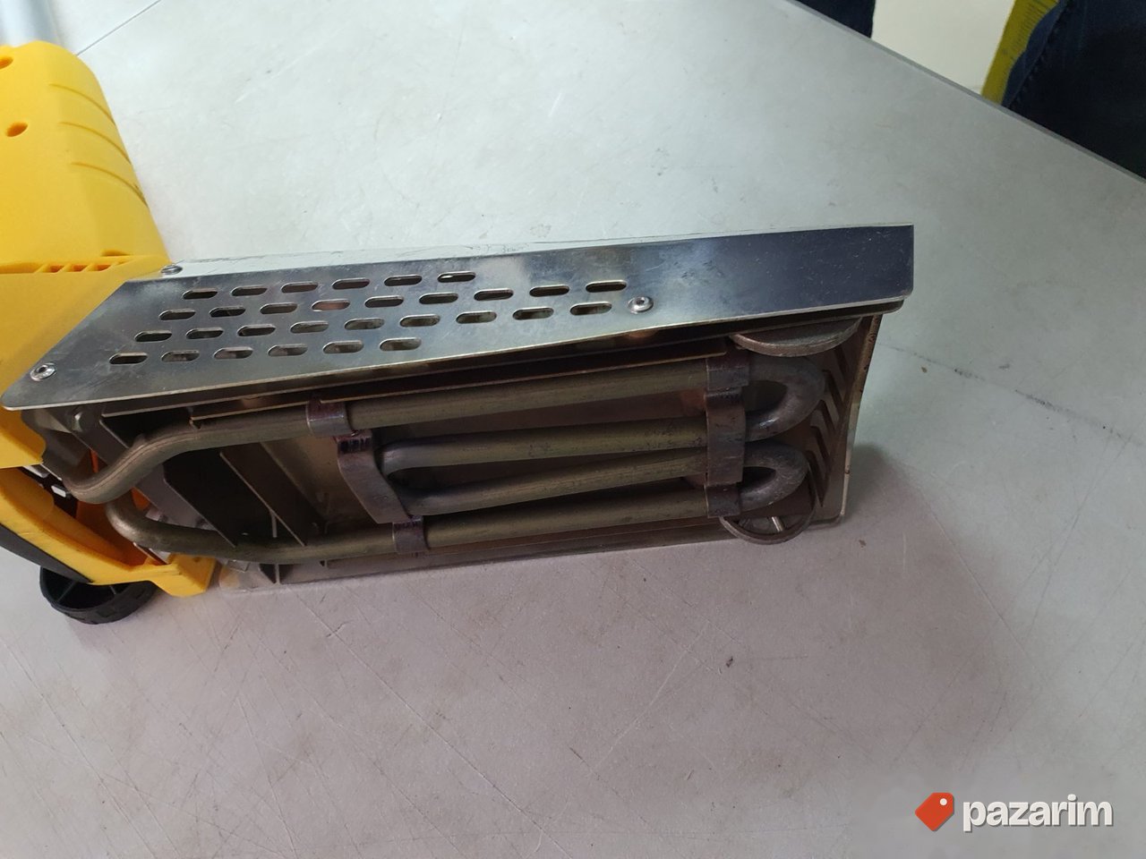 Ubica Korova- Masina za Uklanjanje Korova 1100W Gloria 5